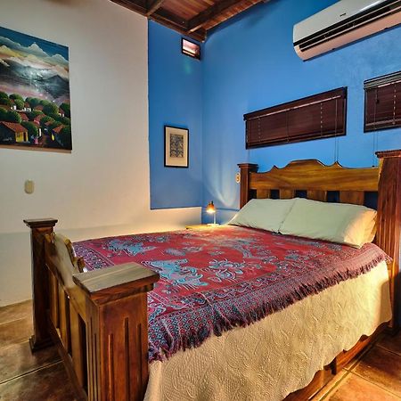 Casa Smilin' Dog Apartment Tamarindo Bagian luar foto